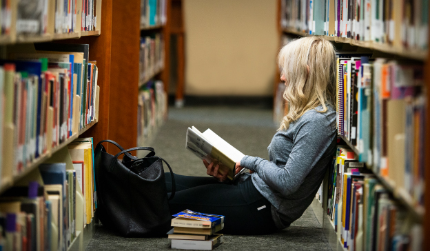 Student studying in the library.